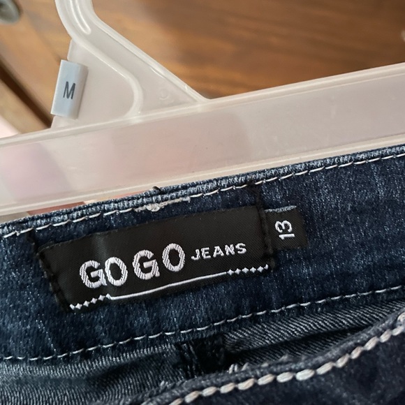 Go go jeans size 13 skinny leg. 29” inseam nice cute pair of jeans. - Picture 3 of 3